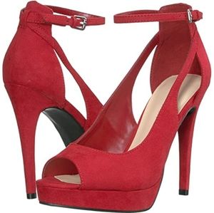 🎯FINAL PRICE!!NWOT Marc Fisher™ Red peep-toe pump